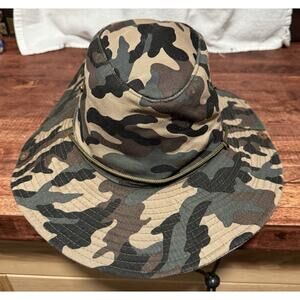 Green Camo Snap Button Fold Sides Strap Bucket Hat One size